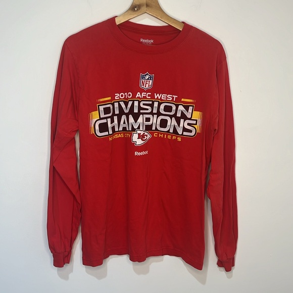 Kansas City Chiefs men’s M long sleeve 2010 AFC West champions red logo tshirt - Picture 2 of 9
